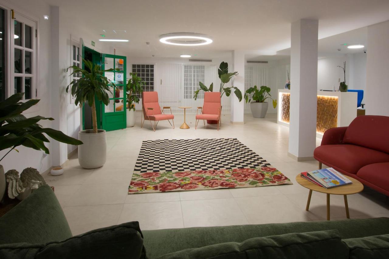 ホテル Nazaret Mansion コスタ・テギセ エクステリア 写真